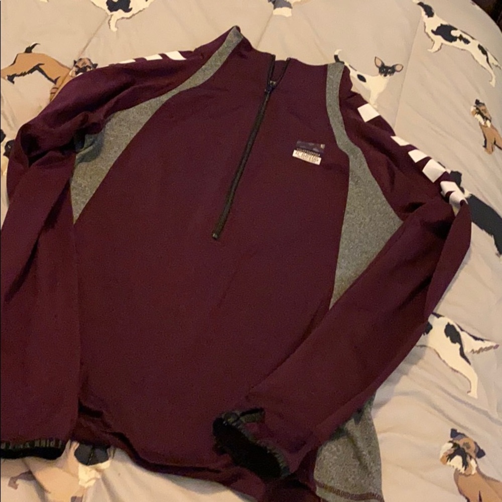 Vs pink ultimate 1/4 zip large
